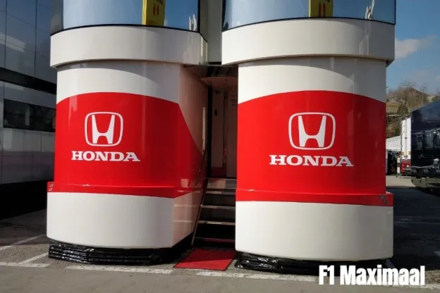 Honda Paddock RedBull Barcelona EIGENFOTOjpg