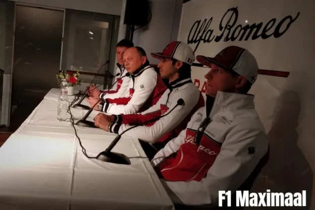 Sauber Presentatie Kimi Giovinazzi Vasseur EIGENFOTOjpg