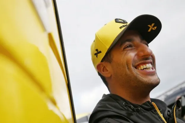 daniel ricciardo renaultjpg