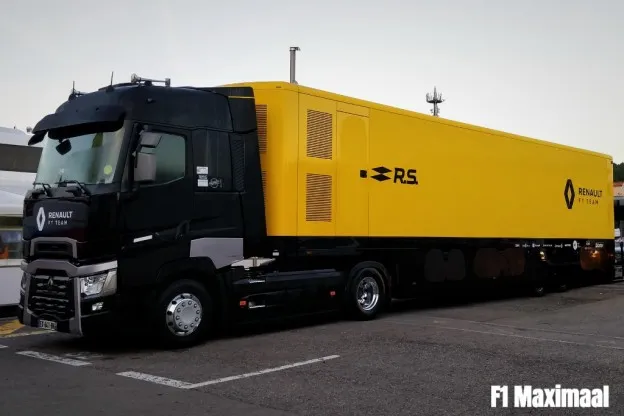 Renault vrachtwagen fabriekjpg