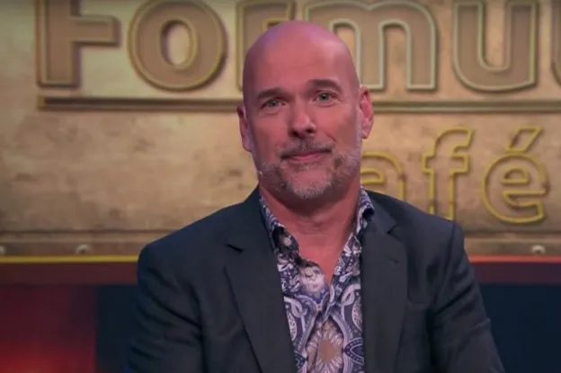 Rob Kamphues vrienden ziggo sport oranje bril max verstappenjpg