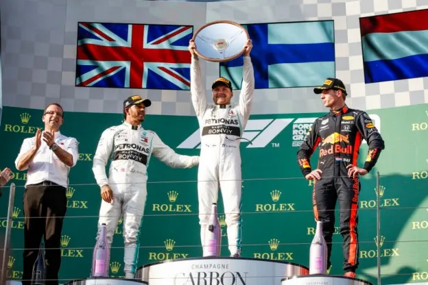 Lewis Hamilton opgelucht gp australie 2019 bottas verstappenjpg