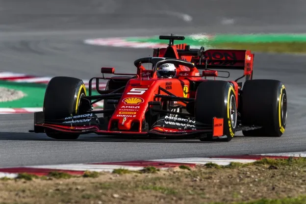 190037 test barcellona vettel day 3jpg