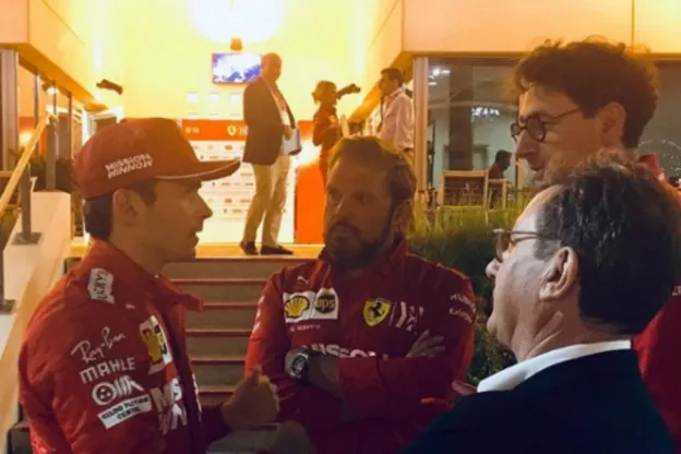 binotto leclerc bahrein boos paddockjpg