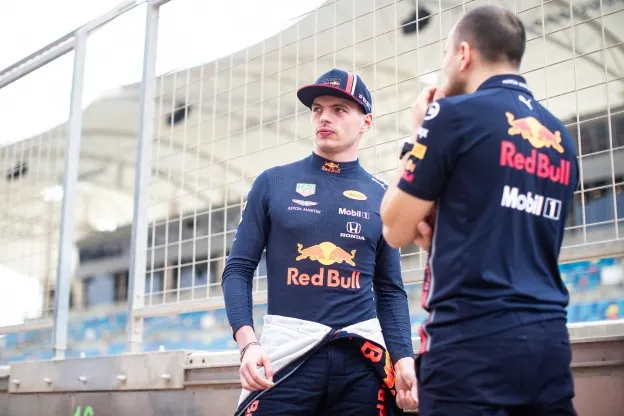 verstappen test bahrein 2019 red bull overall uitjpg