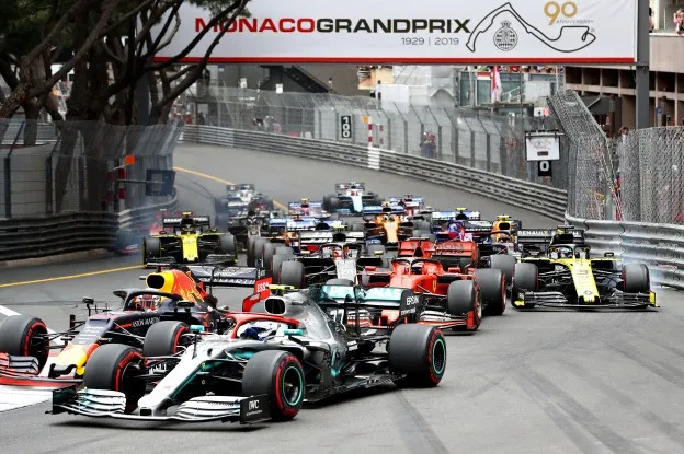 Monaco start 2019jpg