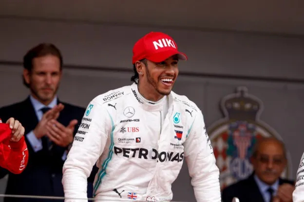 lewis hamilton mercedesjpg
