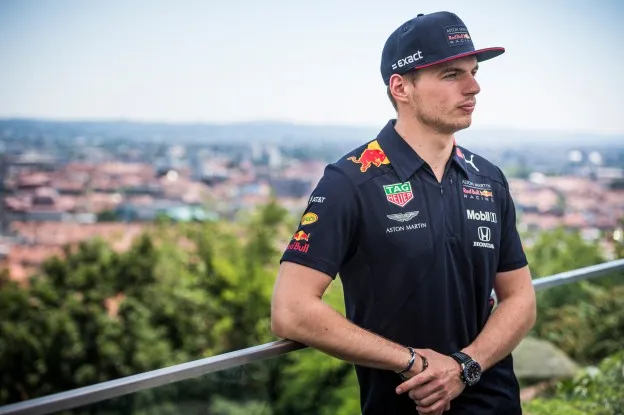 max graz red bulljpg