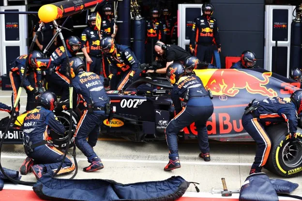 Verstappen pitstopjpg