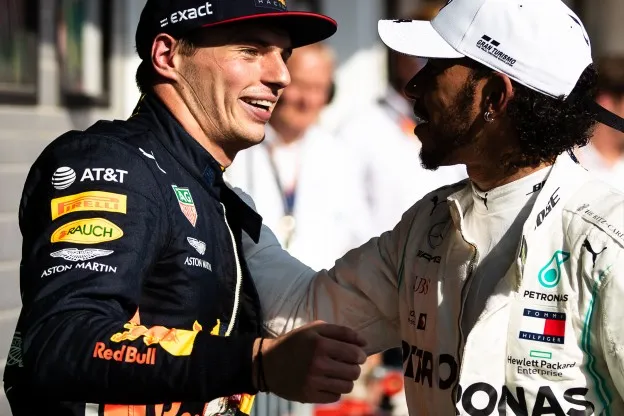 AP 215JECE3D1W11 hires jpeg 24bit rgb newsjpg