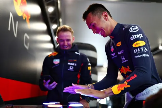 Albon garage lachenjpg