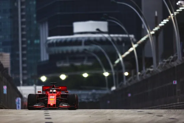 Vettel Singaporejpg