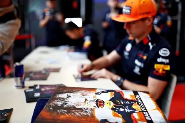 Max sochi handtekeningenjpg