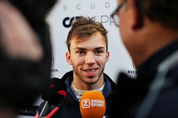 Pierre Gasly Jack Plooij Alphatauri ziggo