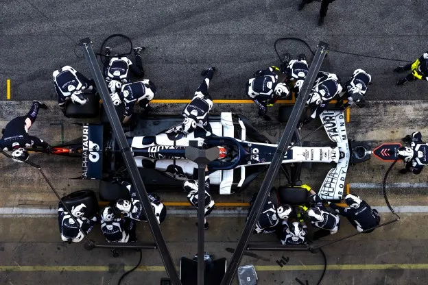 Alphatauri AT01 Pitstopjpg
