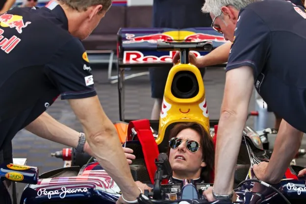 tom cruise red bull racing 2011jpg