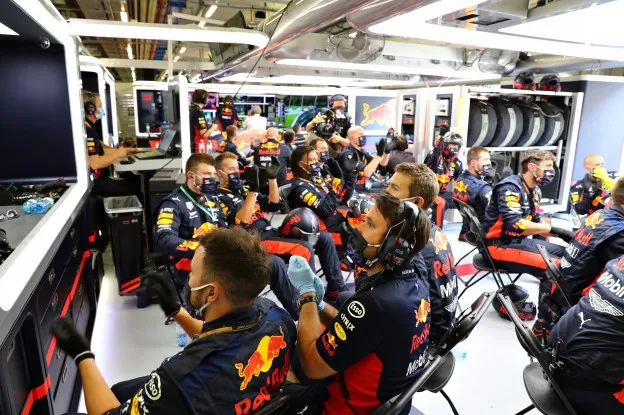 Red Bull ingenieurjpg