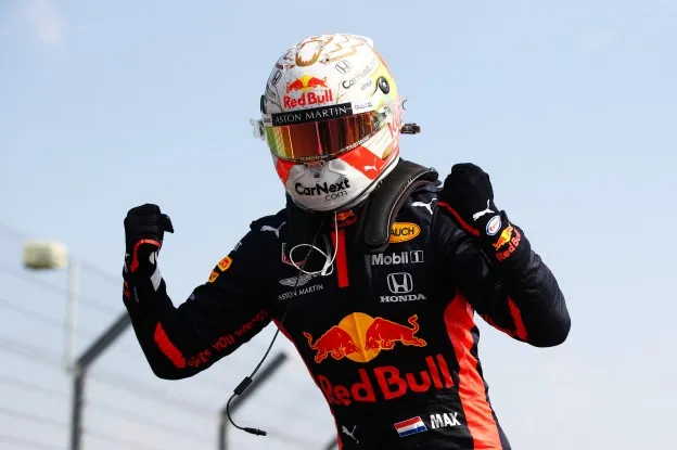Verstappen juichen Silverstone 2020jpg