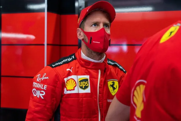 vettel zonder helm 2020jpg