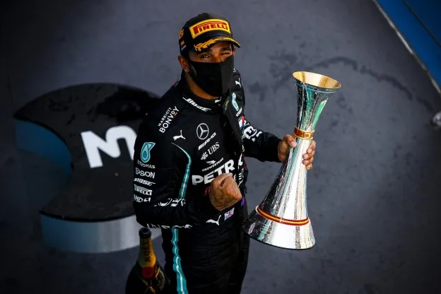 Hamilton wint Spanjejpg