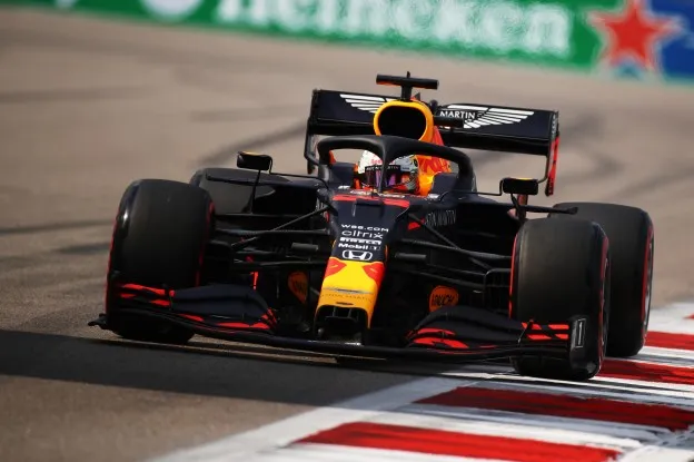 Verstappen in actie Rusland 2020jpg