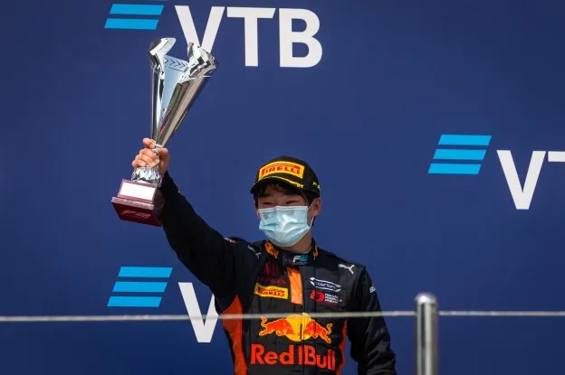 Yuki Tsunoda ruslandjpg