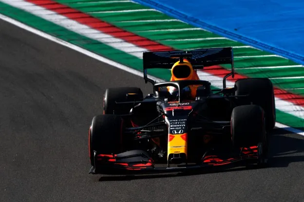 Verstappen in actie Imola 2020jpg