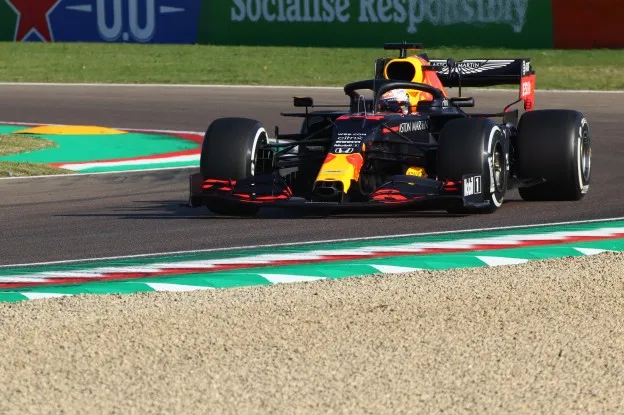 Verstappen rijdend Imola 2020jpg