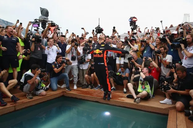 ricciardo monaco 2018jpg