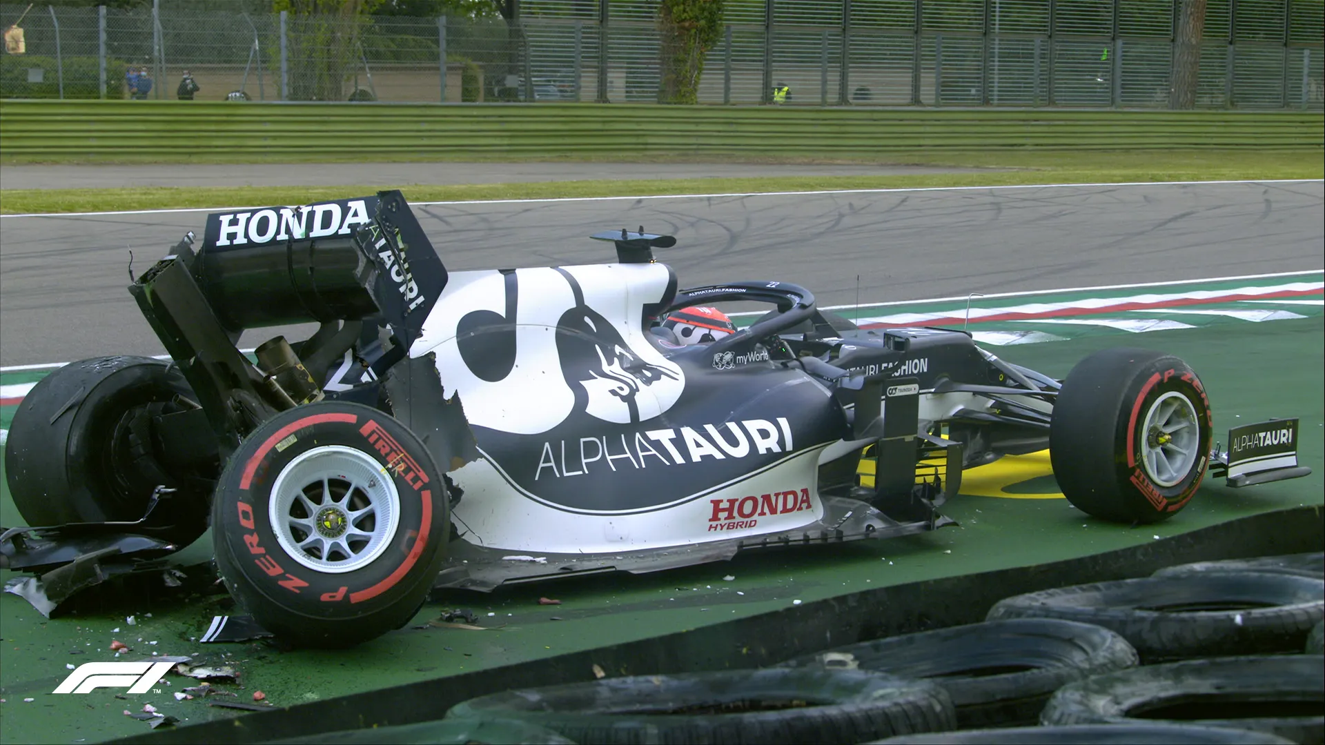 Tsunoda Crash Imola Kwalificatie