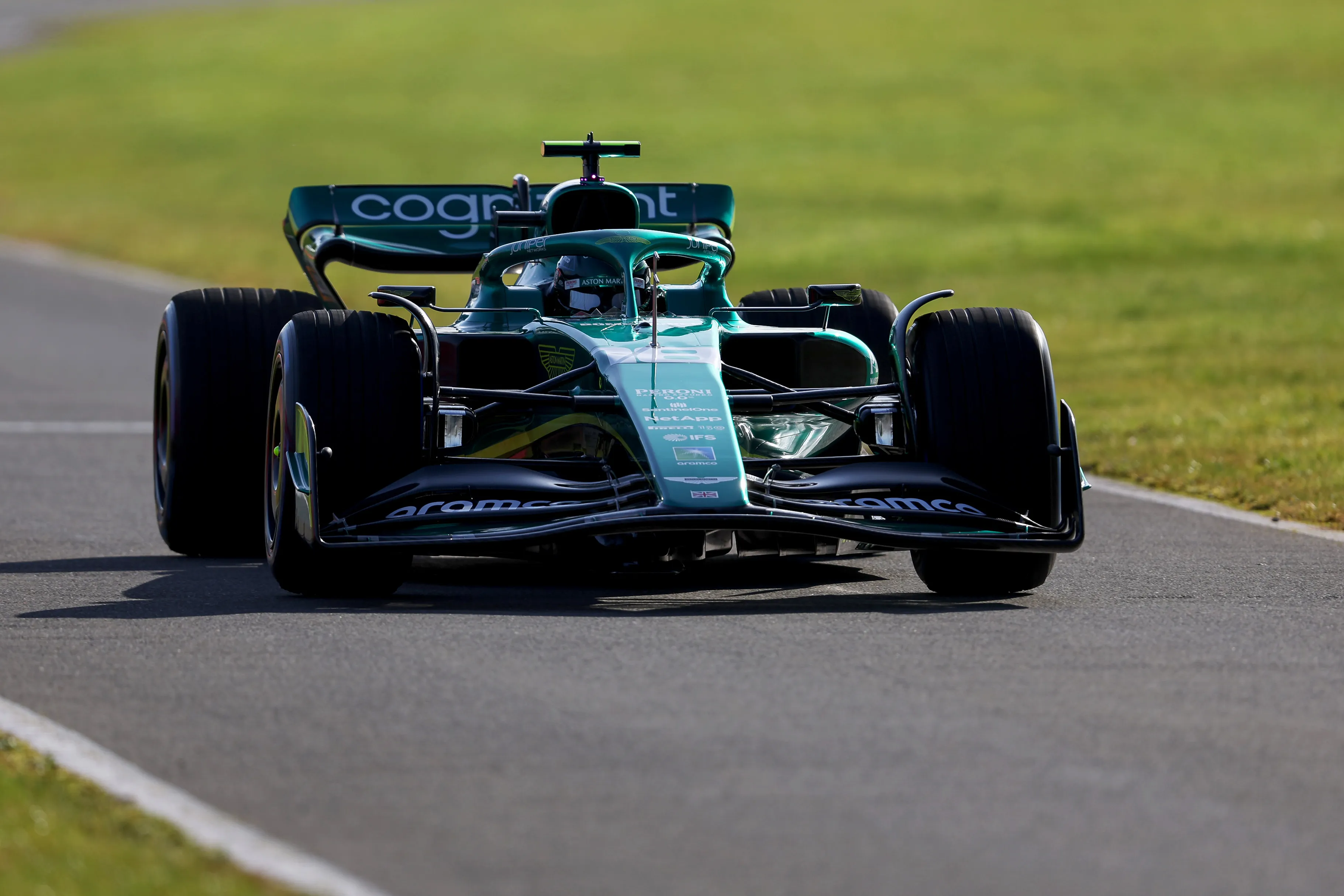 Aston Martin AMR22 Front