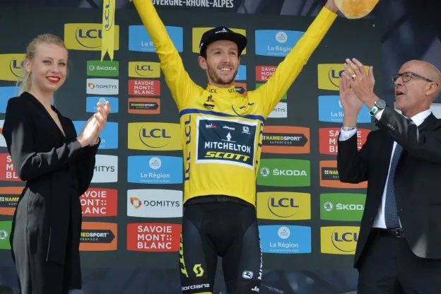 Sirotti Adam Yates Dauphinejpg