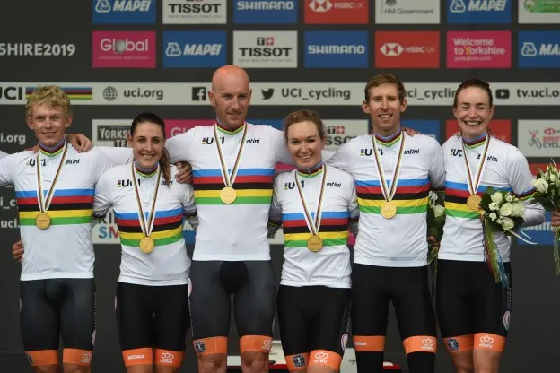 134469_45b66052f885711922f663ca75b40f95