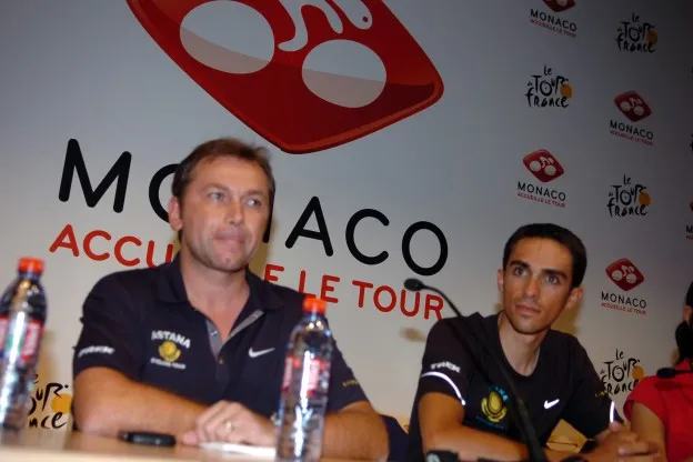 Sirotti Johan Bruyneel Alberto COntador 2009jpg