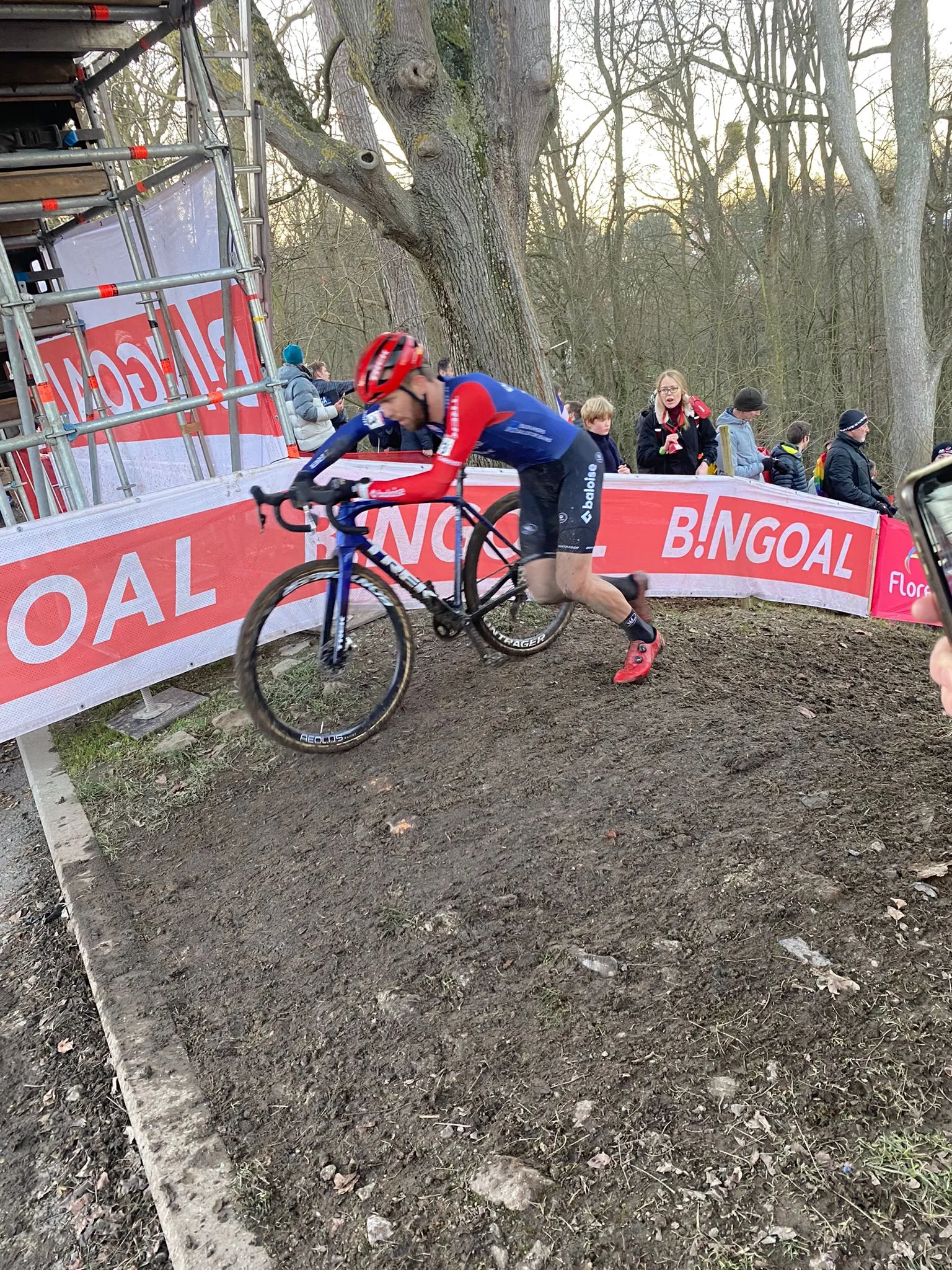 joris nieuwenhuis 657f1aaa8c3fe
