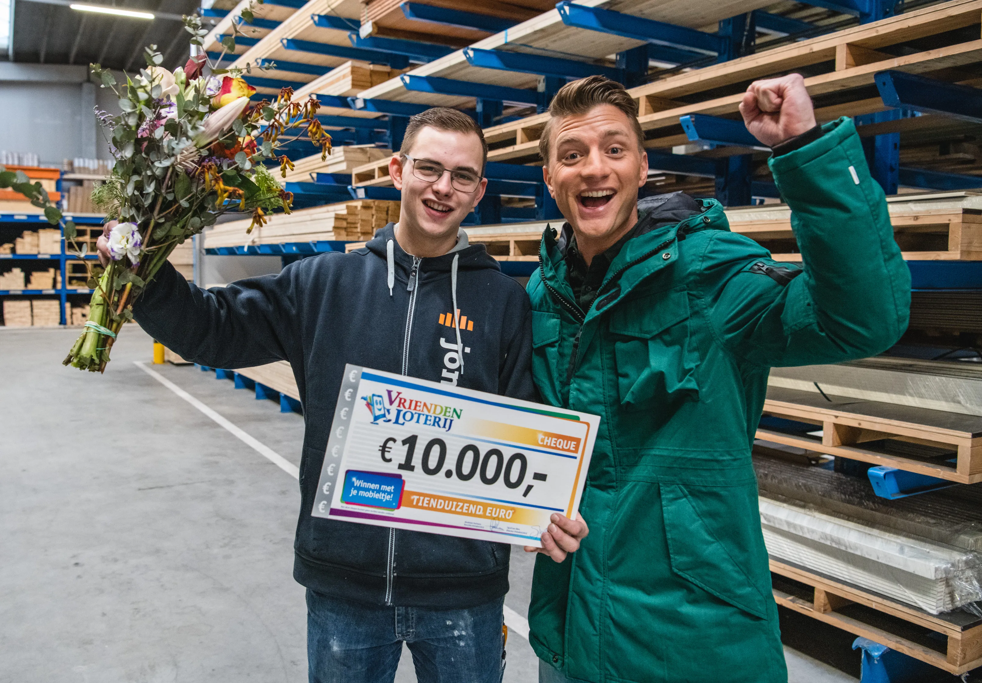 nick uit zaandam wint 10000 euro bij de vriendenloterij