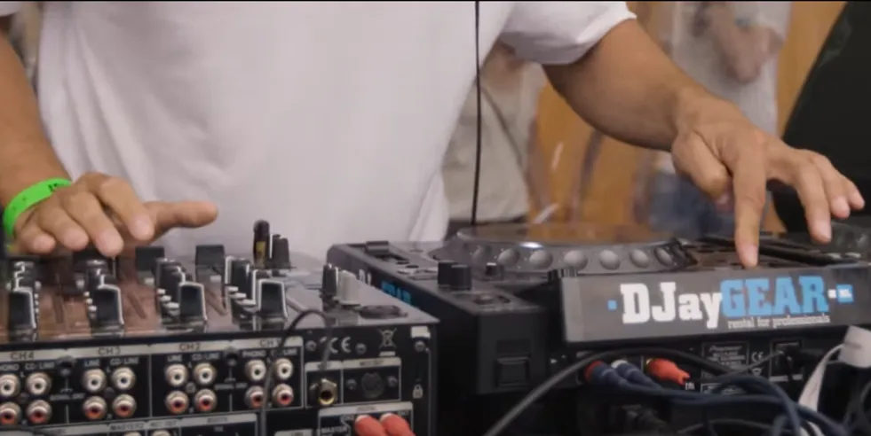 screenshot 2019 06 18 18hrs festival 2016 aftermovie youtube1