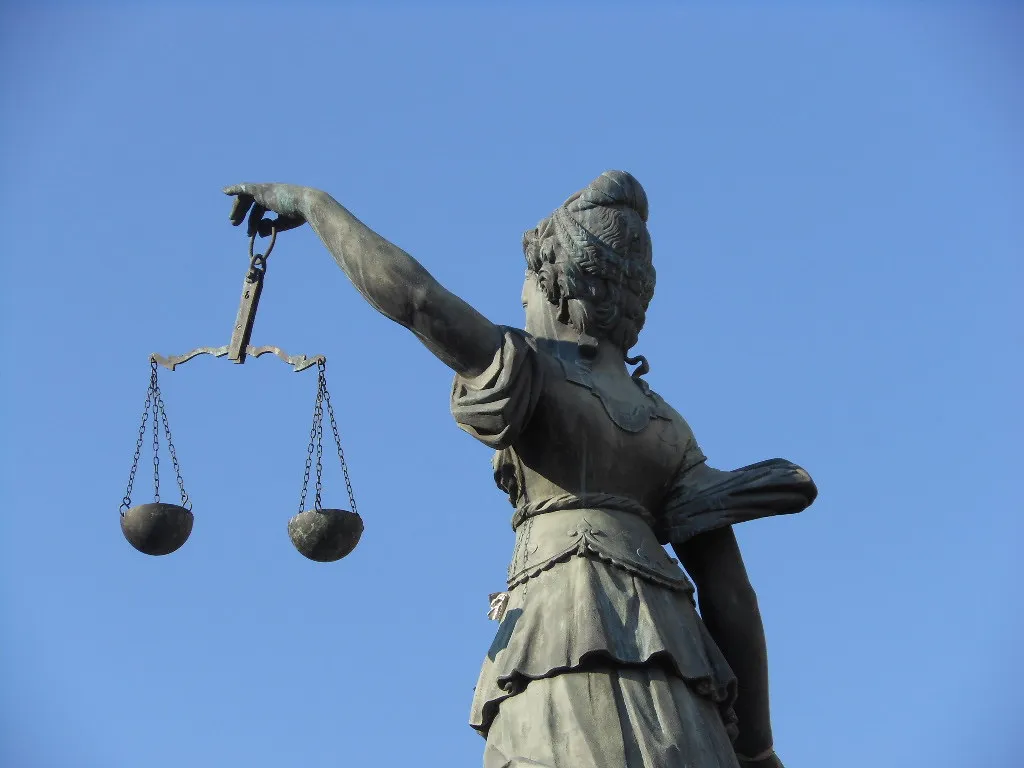 screenshot 2019 06 28 scales of justice frankfurt version