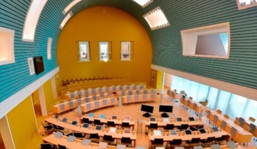 screenshot 20210425 110305