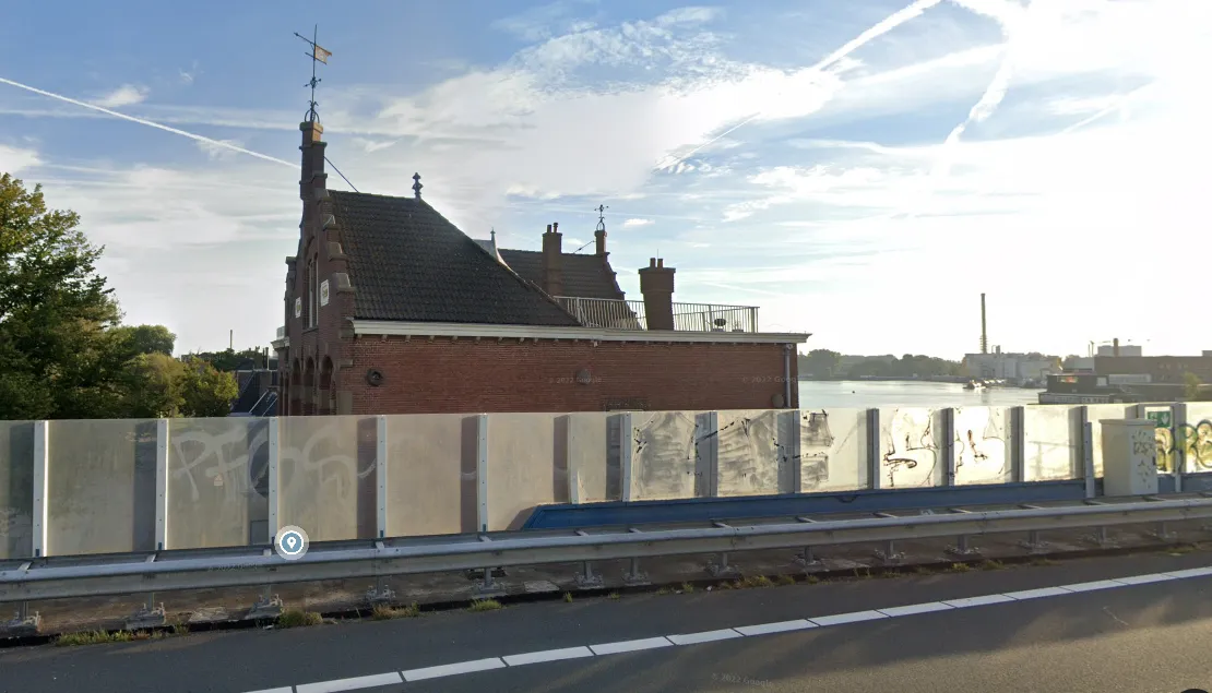 screenshot 20230415 091912