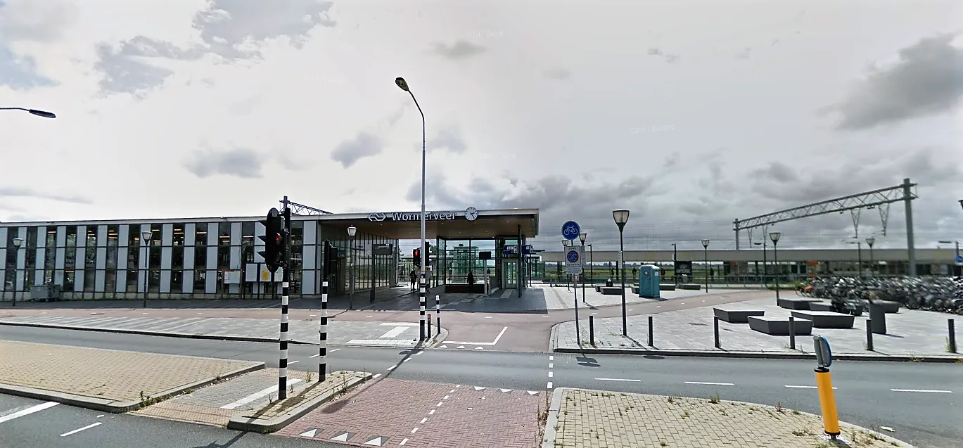 station wormerveer