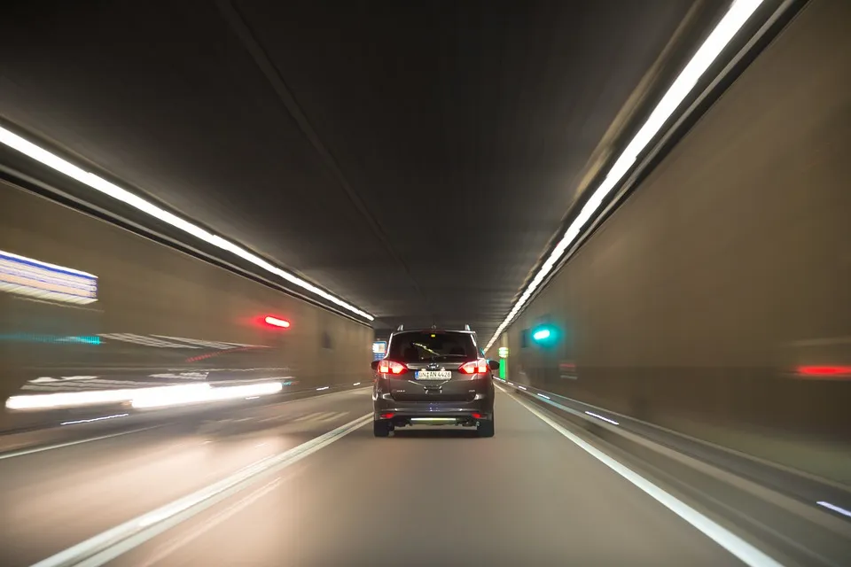 tunnel