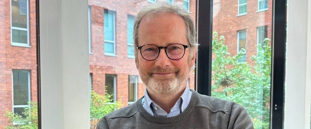 53D460AF-3CAD-41B5-B80620F7E48E1BF0_carouselimage