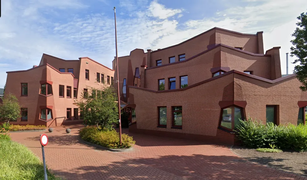 Screenshot_20251106_124810