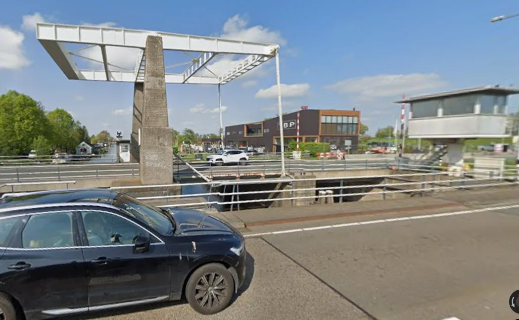 Screenshot_20251203_112846