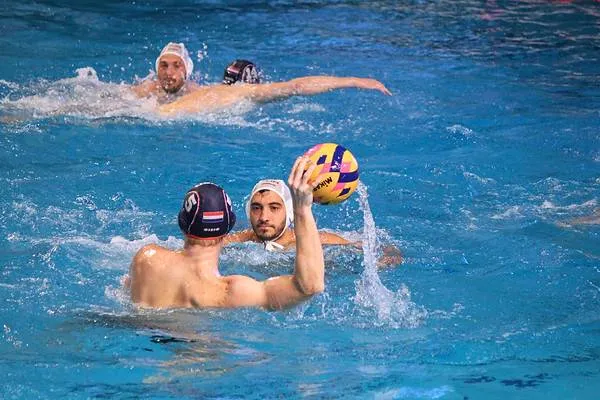 27834b6b-154f-4592-bd04-2cb25245f4dc-M