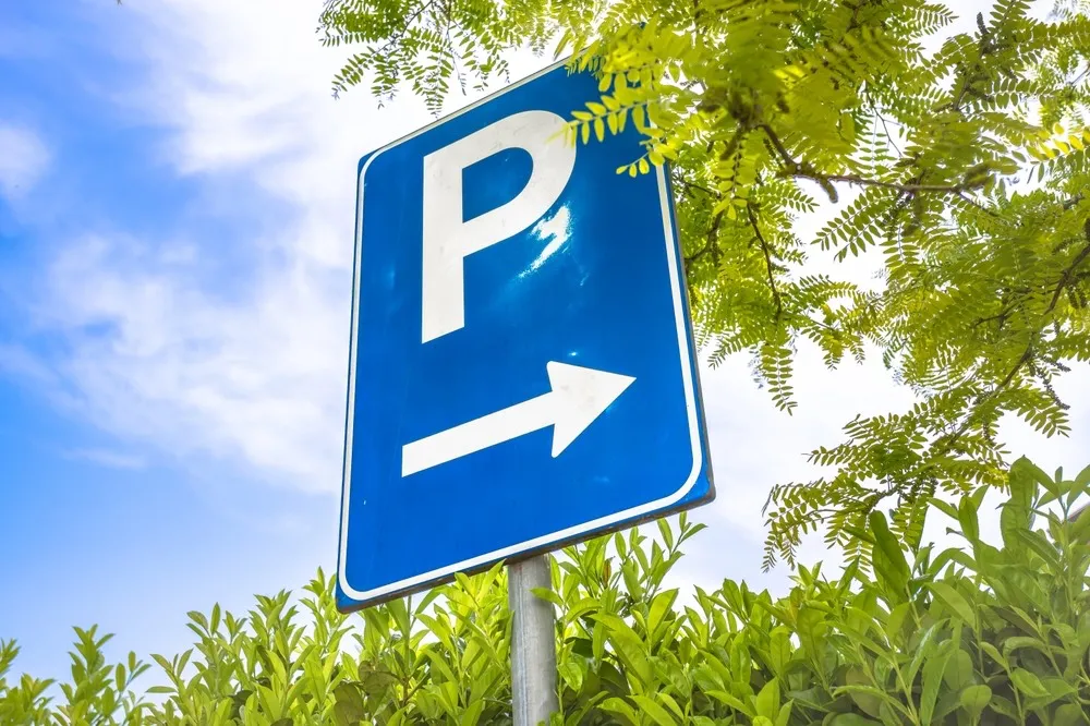 verkeersbord parkeren