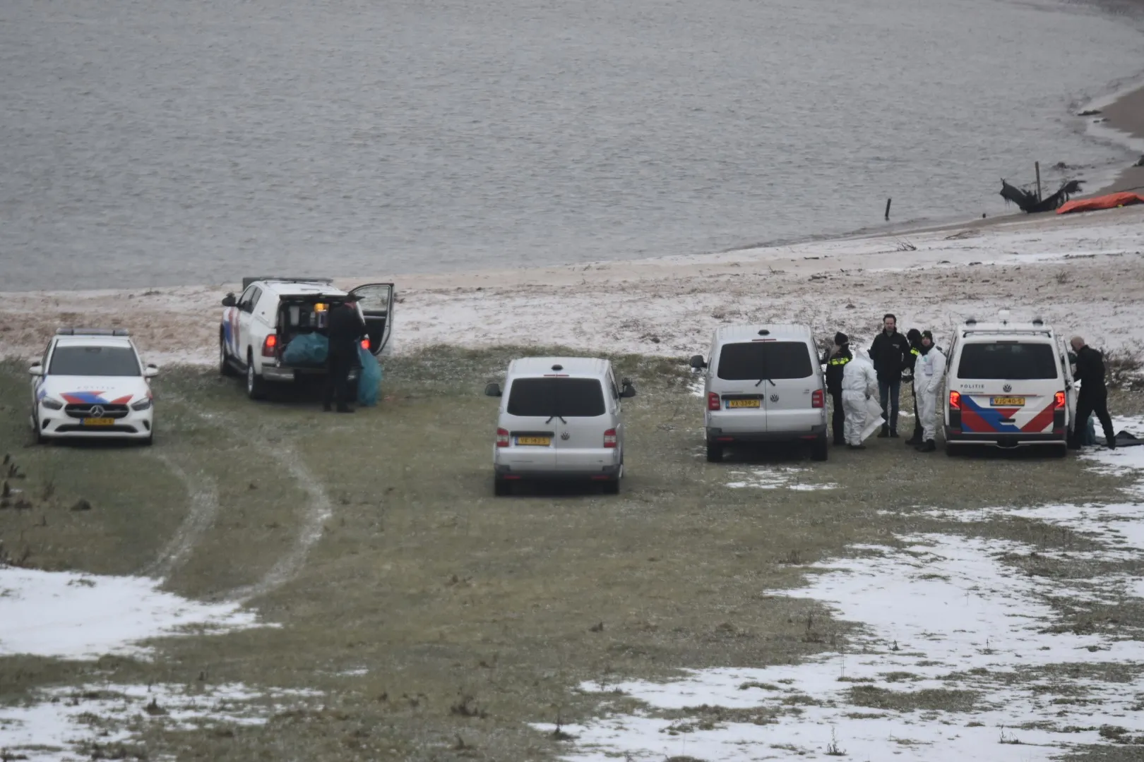 cb8997de-75f9-4b88-b1f5-b550ef3d9390