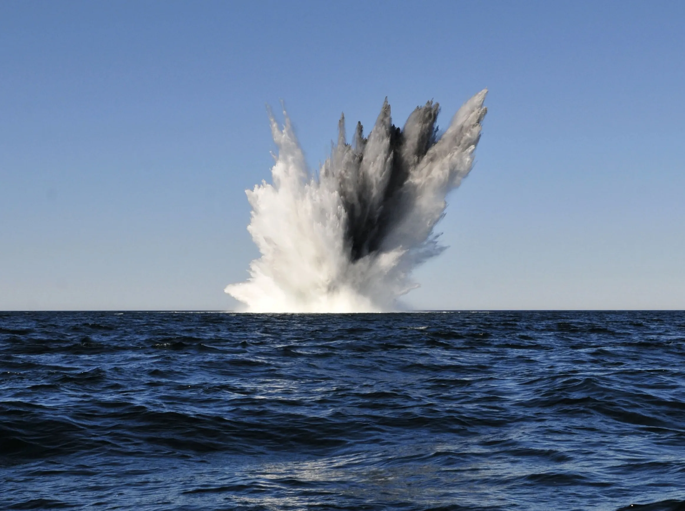 explosion of wwii mine in the baltic sea in 2014
