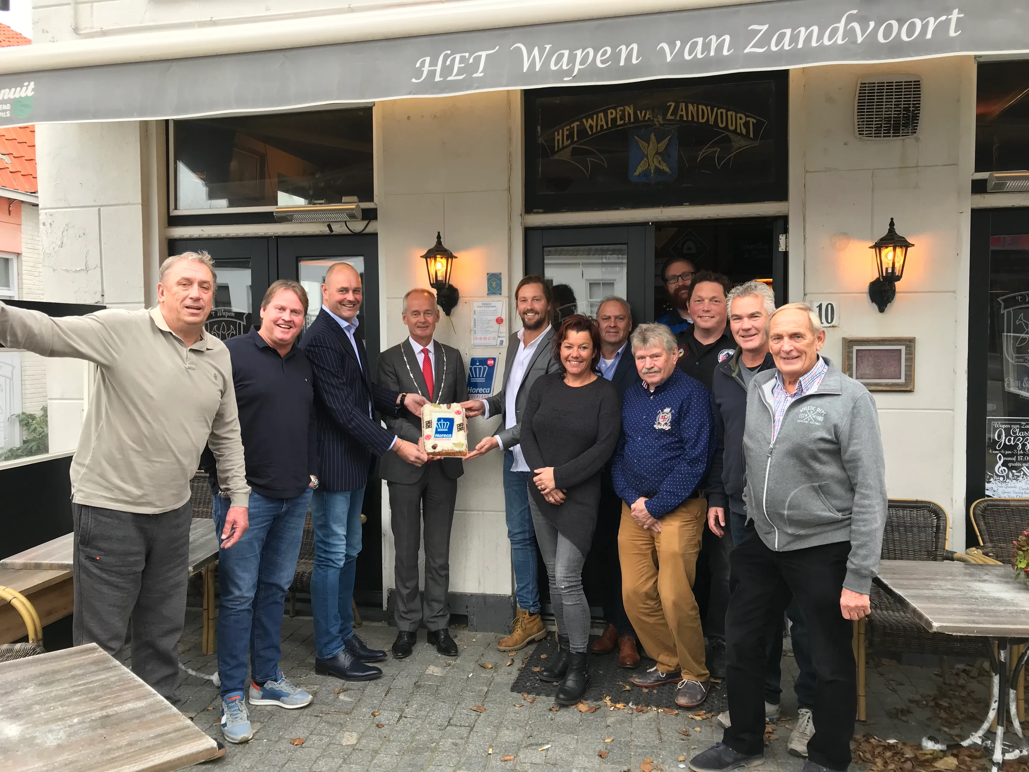 huisregels horecabedrijven zandvoort met leden centrumoverleg voorzitter robert hartog khn zandvoort wen burgemeester niek meijer communicatie gemeente zandvoort
